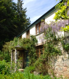 Unique Home Stays To Feature in New Primetime TV Documentary