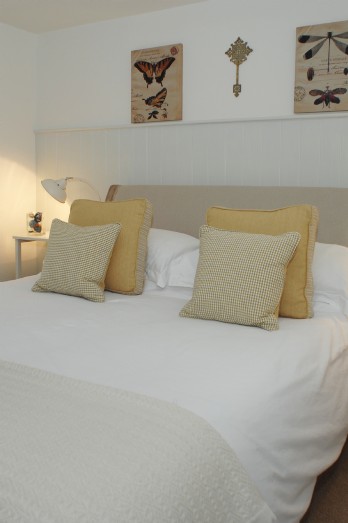 Romantic luxury holiday cottage in St Ives