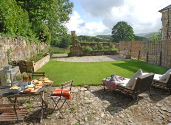 More Details about Little Linhay