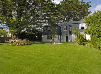More Details about Rocklyn Manor